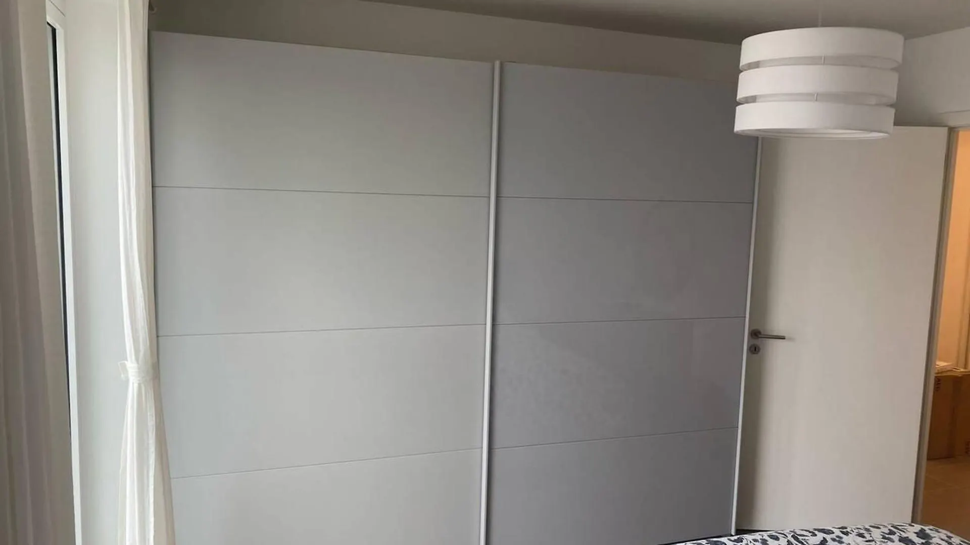 Modern Apartment In Cureghem Anderlecht 134 M² + Terrace Brüssel