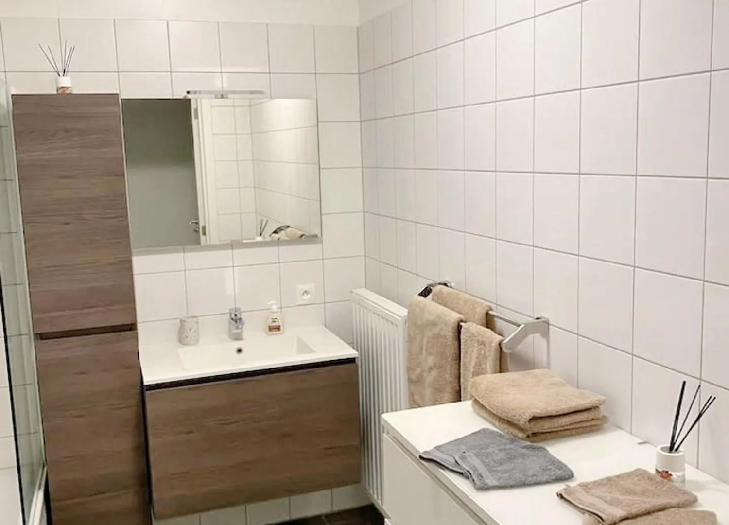 Modern Apartment In Cureghem Anderlecht 134 M² + Terrace Brüssel