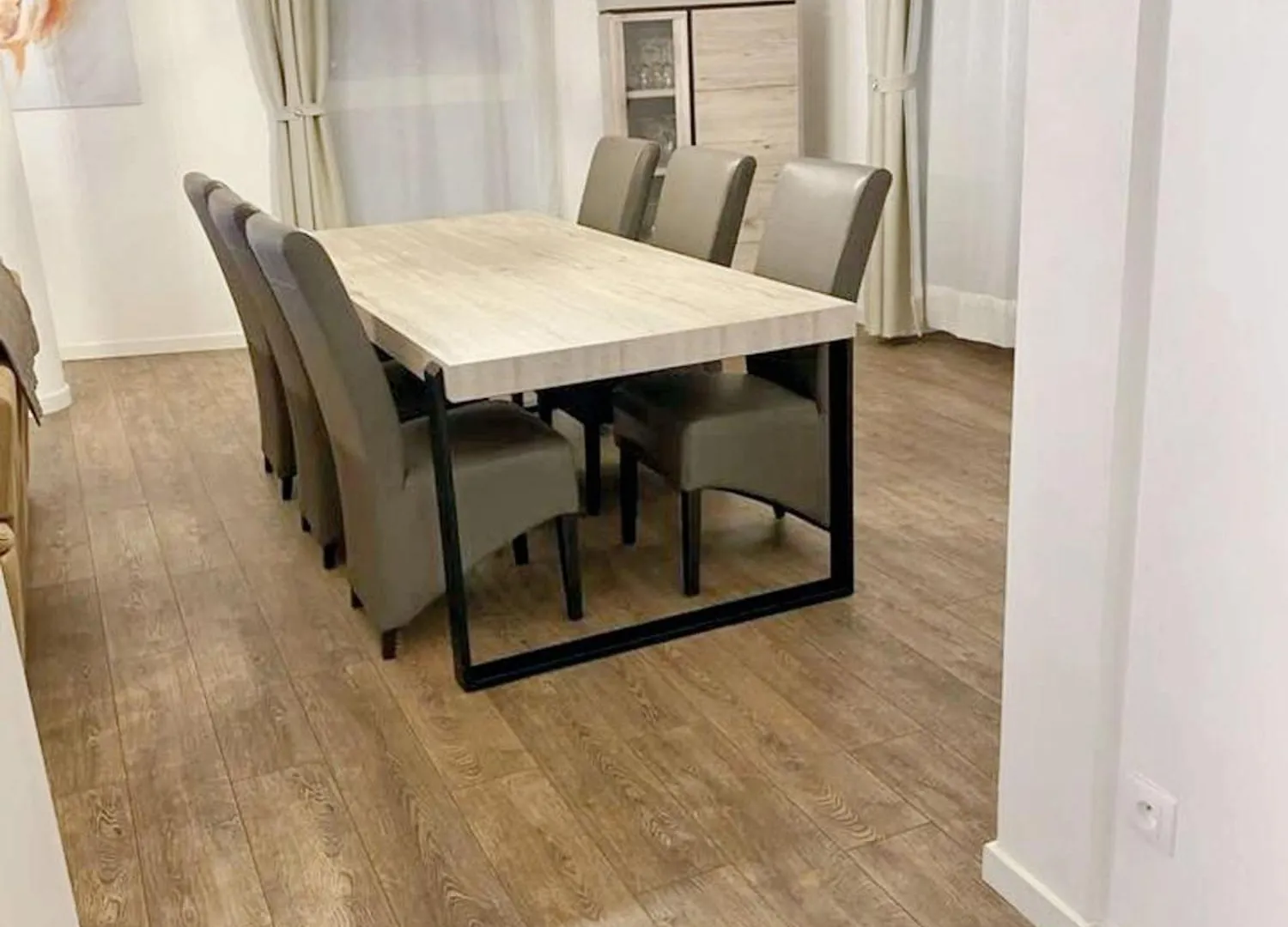 Modern Apartment In Cureghem Anderlecht 134 M² + Terrace Brüssel
